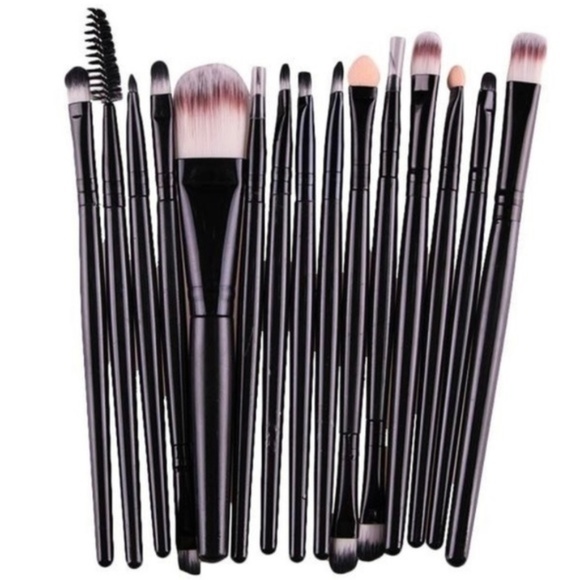 Other - Makeup Brush Set - 20 Pieces